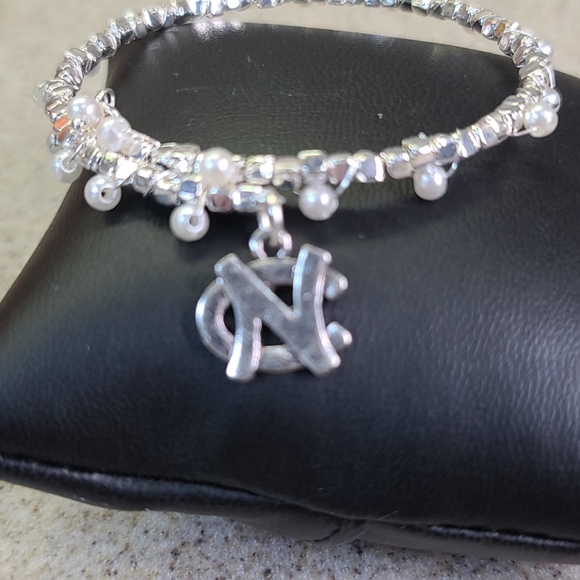 NO CAROLINA Bracelet  Silver/Pearl. ADJUSTABLE - Picture 3 of 7